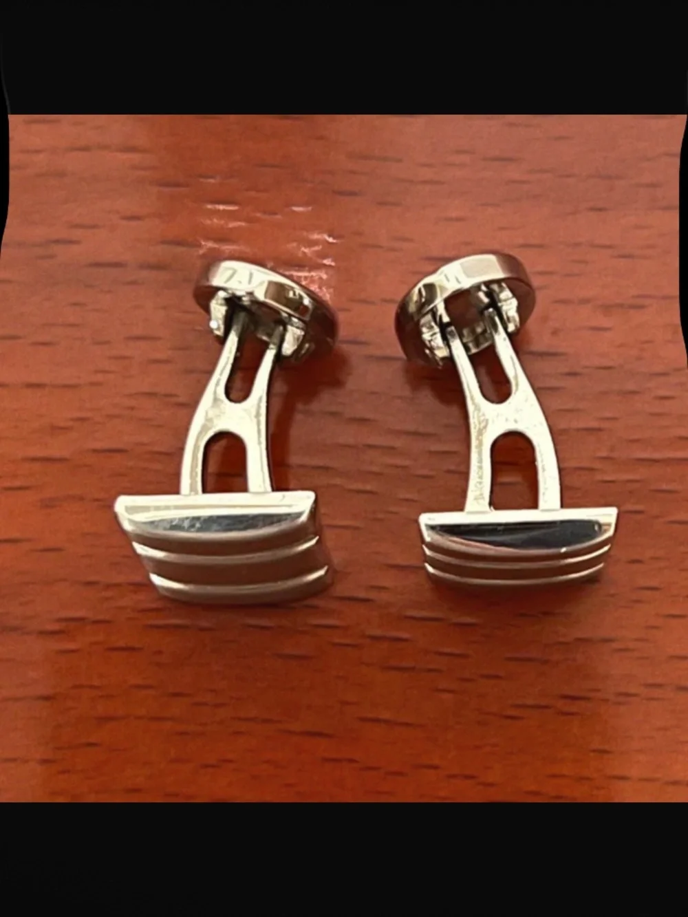 Rectangle Brushed Polish Curved Cufflinks - I Set